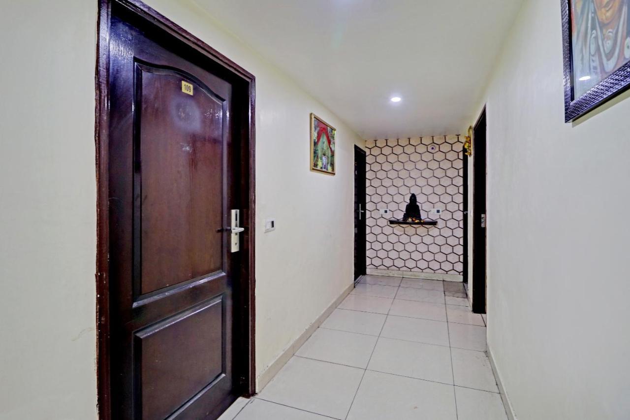 Oyo 74073 Hotel Abhishek Ludhiana Exterior foto
